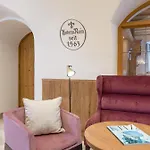 Alpen Glueck Unterm Rain Garni 4* كيرشبرغ ان تيرول