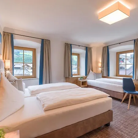 Zajazd Alpen Glueck Unterm Rain Garni Kirchberg in Tirol