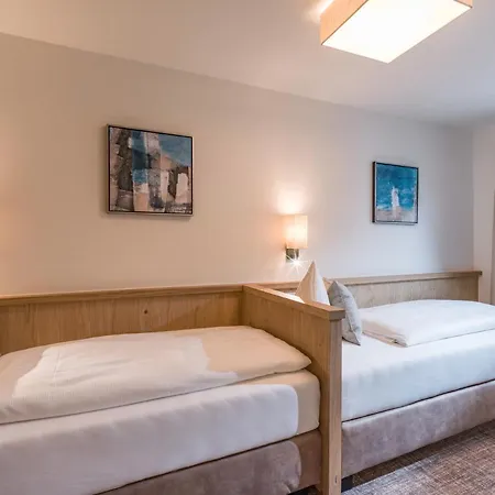 Inn Alpen Glück Unterm Rain Garni, Self Check-in