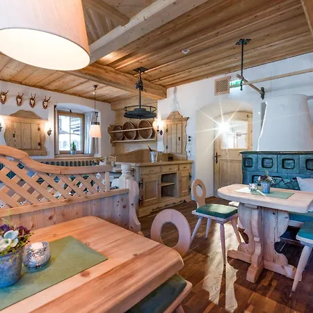 Alpen Glueck Unterm Rain Garni 4* Кирхберг