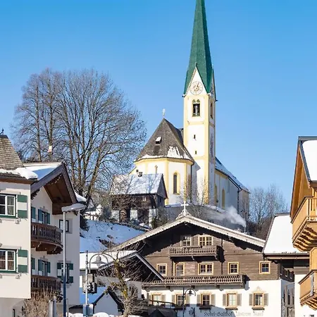 Zajazd Alpen Glueck Unterm Rain Garni 4*