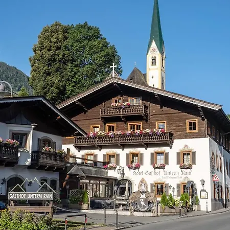 Alpen Glück Unterm Rain Garni, Self Check-in Gasthof Kirchberg in Tirol