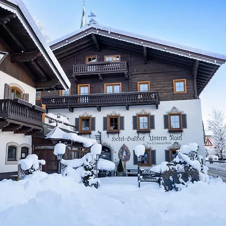 Alpen Glueck Unterm Rain Garni 4* Кирхберг