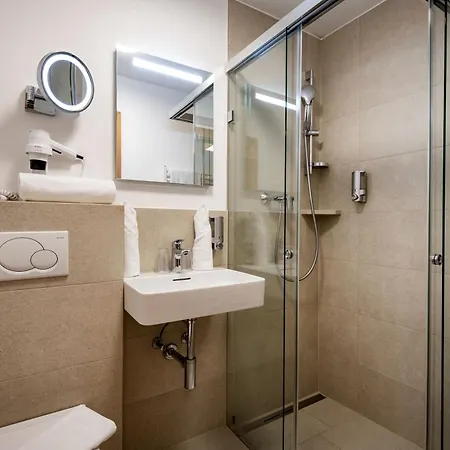Alpen Glueck Unterm Rain Garni Herberg 4*