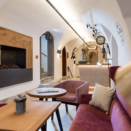 Alpen Glueck Unterm Rain Garni