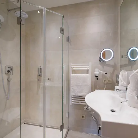 Alpen Glueck Unterm Rain Garni Mini-hôtel 4*