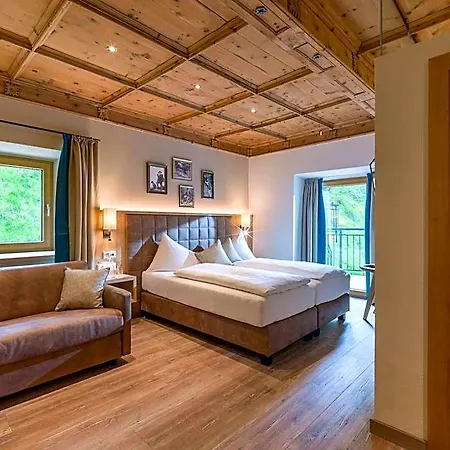 Alpen Glueck Unterm Rain Garni イン 4*