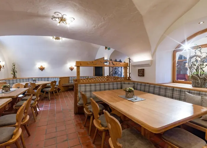 Alpen Glueck Unterm Rain Garni 4* Κίρχμπεργκ ιν Τιρόλ