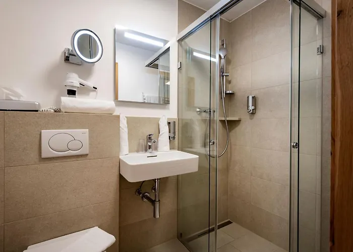 Alpen Glueck Unterm Rain Garni Zajazd 4*