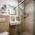 Alpen Glueck Unterm Rain Garni Inn 4*