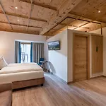 Inn Alpen Glueck Unterm Rain Garni 4*