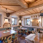 Alpen Glueck Unterm Rain Garni Inn
