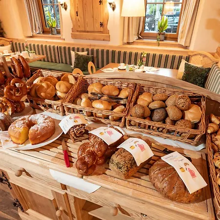 Mini-hôtel Alpen Glueck Unterm Rain Garni